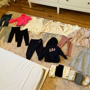 ❌❌SOLD❌❌24 month Toddler Girl Fall / Winter Clothes